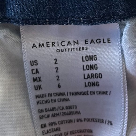 American Eagle Curvy Ripped Skinny Jeans - Picture 4 of 5